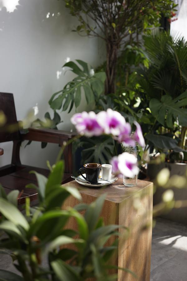 Inn Cafe Ho Chi Minh City Exterior photo